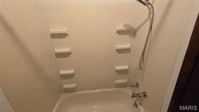 $695 | 309 South Lincoln Avenue, Unit A, O'Fallon, IL 62269