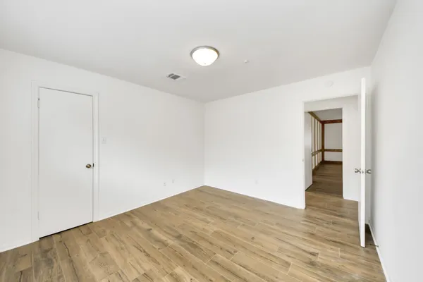 $2,395 | 8006 Oakington Drive, Houston, TX 77071