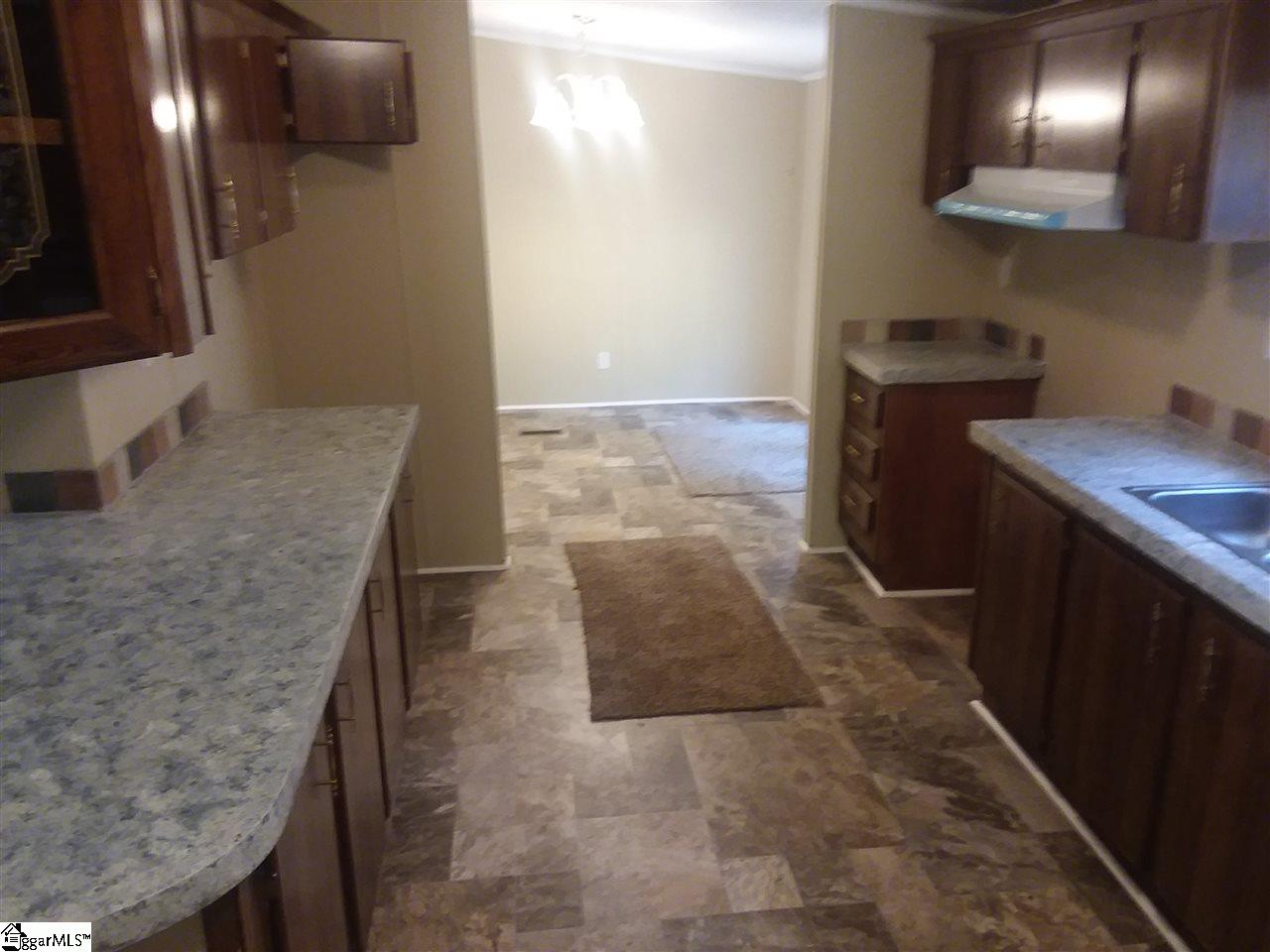 1746 Durbin Church Road Gray Court, SC 29645 - Photo 6 of 23