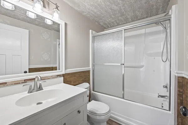 $65,000 | 7436 West Circle Northeast, Fridley, MN 55432