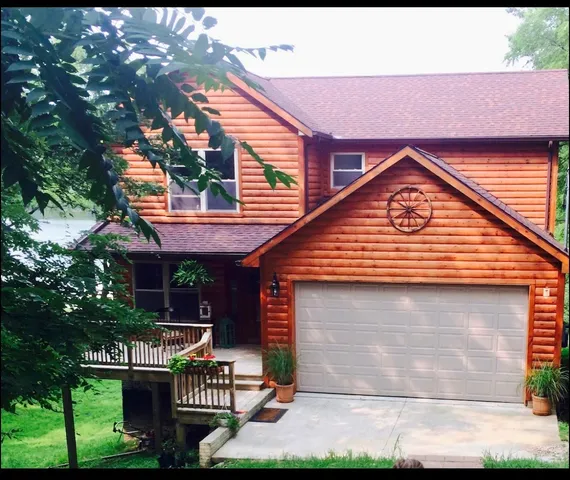 a front view of house with yard
