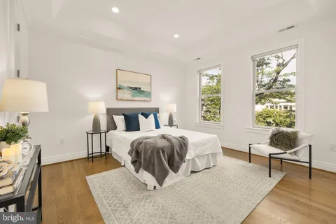 $669,000 | 220 P Street Northwest, Unit 3, Washington, DC 20001