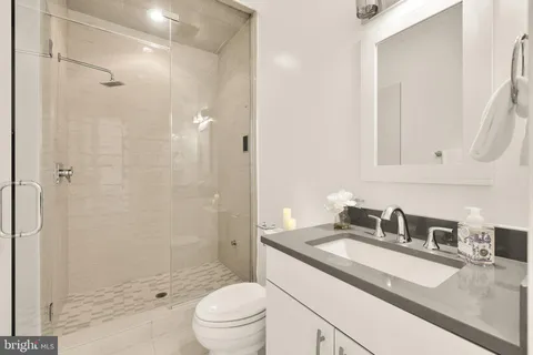 $669,000 | 220 P Street Northwest, Unit 3, Washington, DC 20001