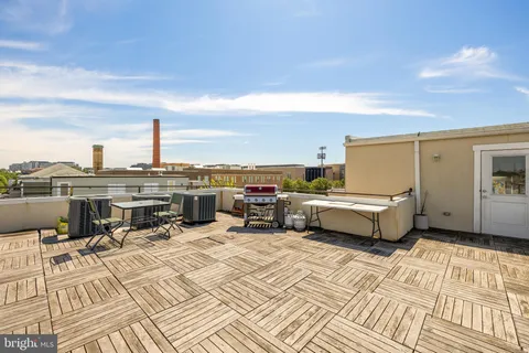$669,000 | 220 P Street Northwest, Unit 3, Washington, DC 20001