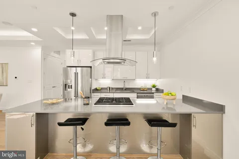 $669,000 | 220 P Street Northwest, Unit 3, Washington, DC 20001