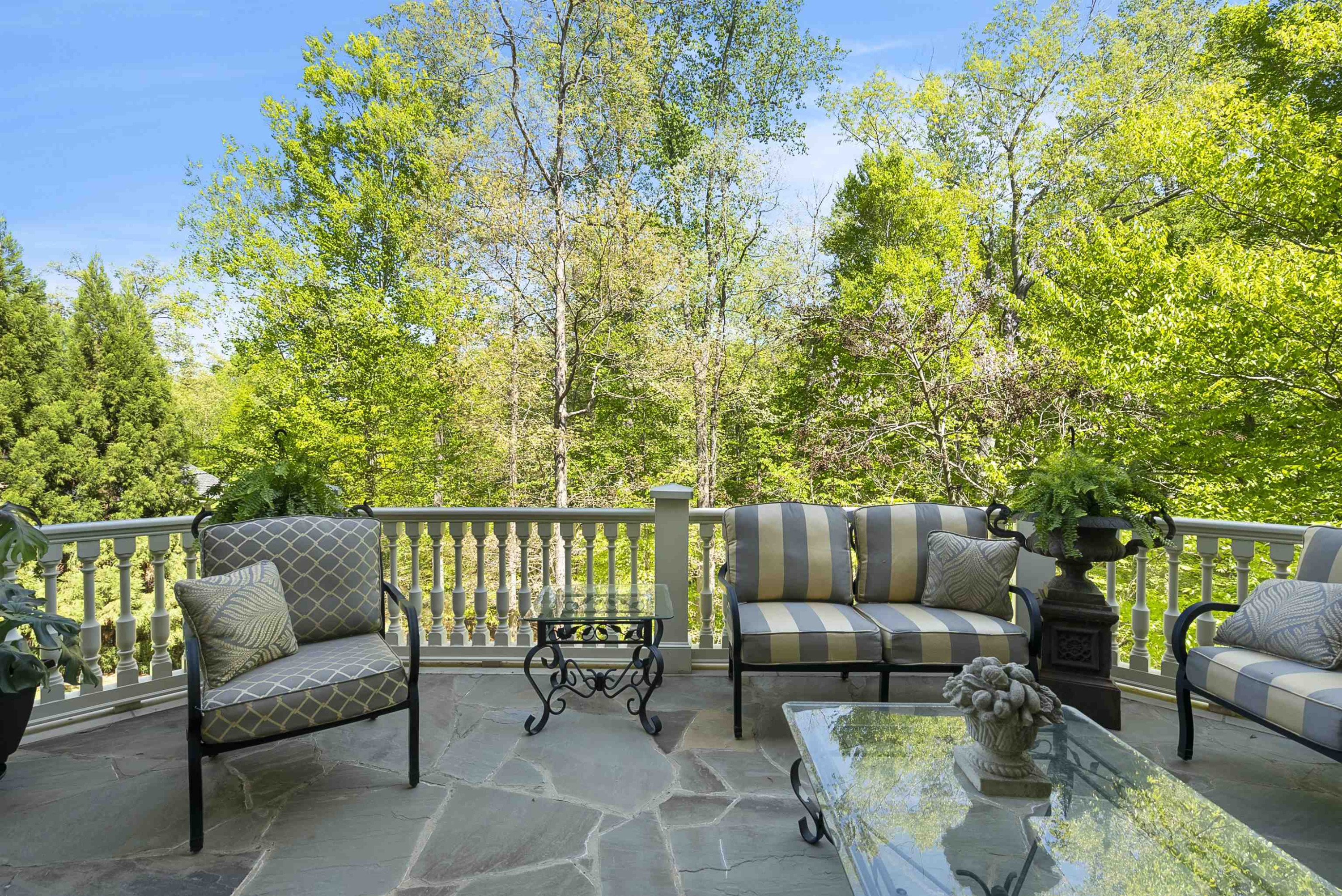 11212 Conley Cove Court Raleigh, NC 27613 - Photo 4 of 89 Patio/Deck