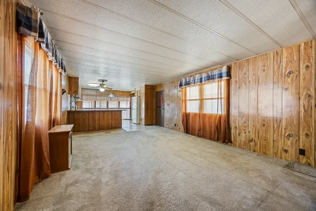 $49,900 | 27W370 Geneva Road, Unit 19, Winfield, IL 60190