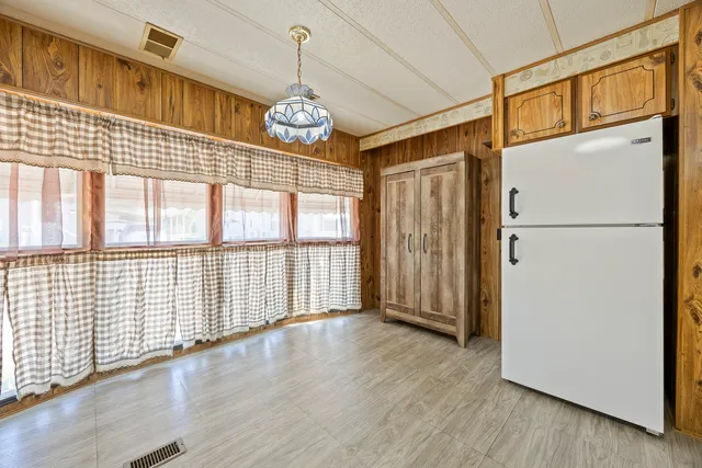 $49,900 | 27W370 Geneva Road, Unit 19, Winfield, IL 60190