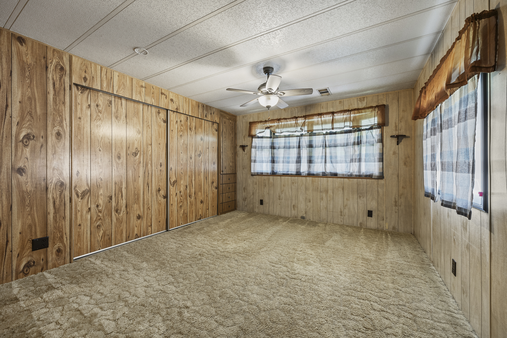 27W370 Geneva Road, Unit 19 Winfield, IL 60190 - Photo 8 of 11