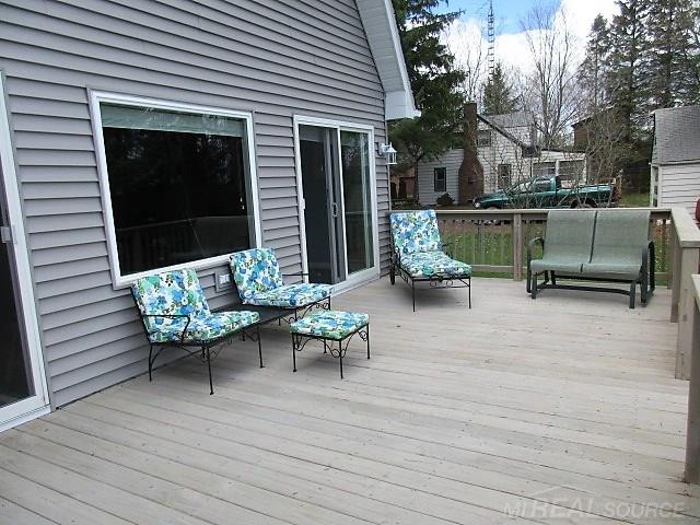 8370 North Lakeshore Road Harbor Beach, MI 48441 - Photo 20 of 21 Gallery Image 20