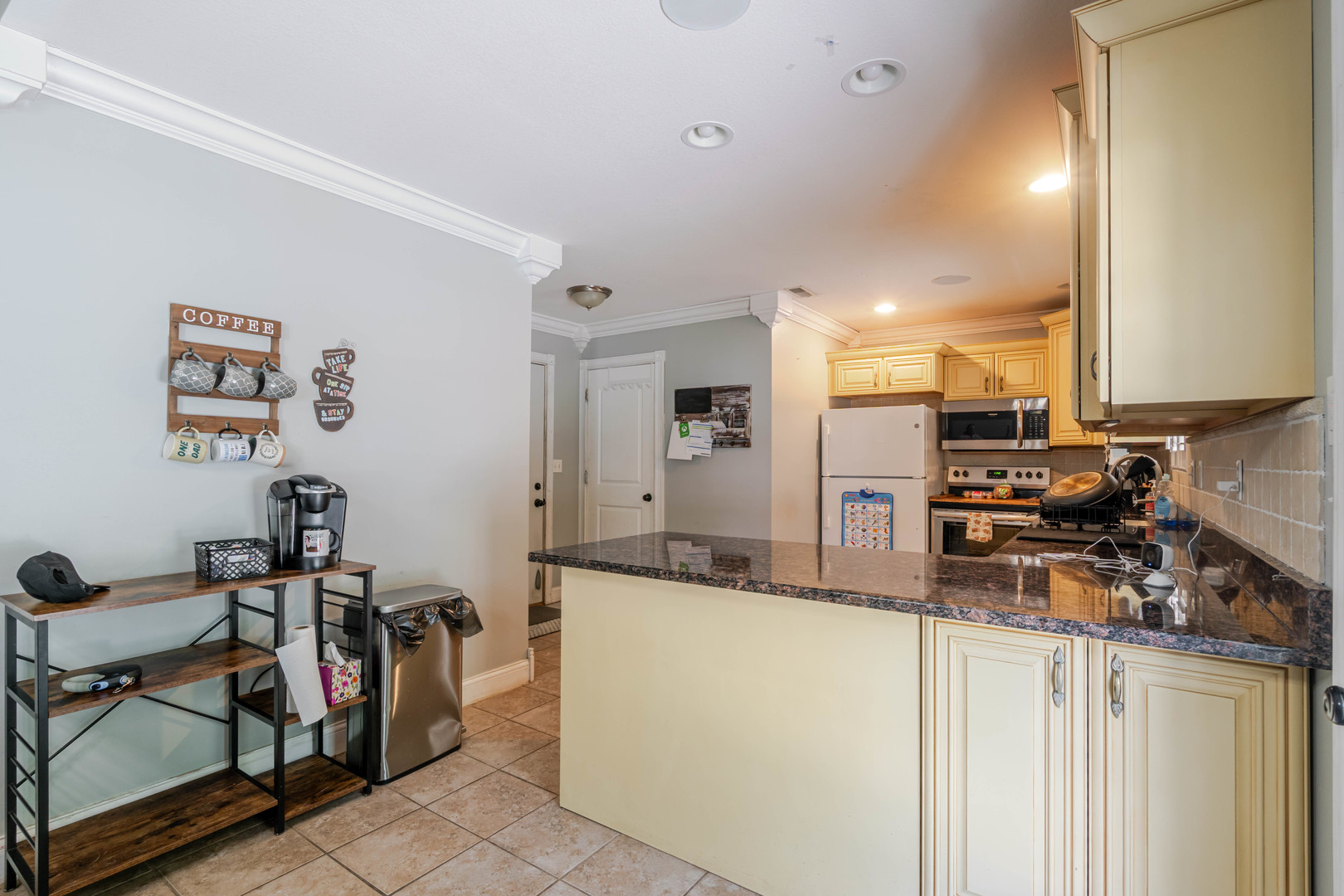 3018 Springfield Road East Peoria, IL 61611 - Photo 8 of 15 Gallery Image 8