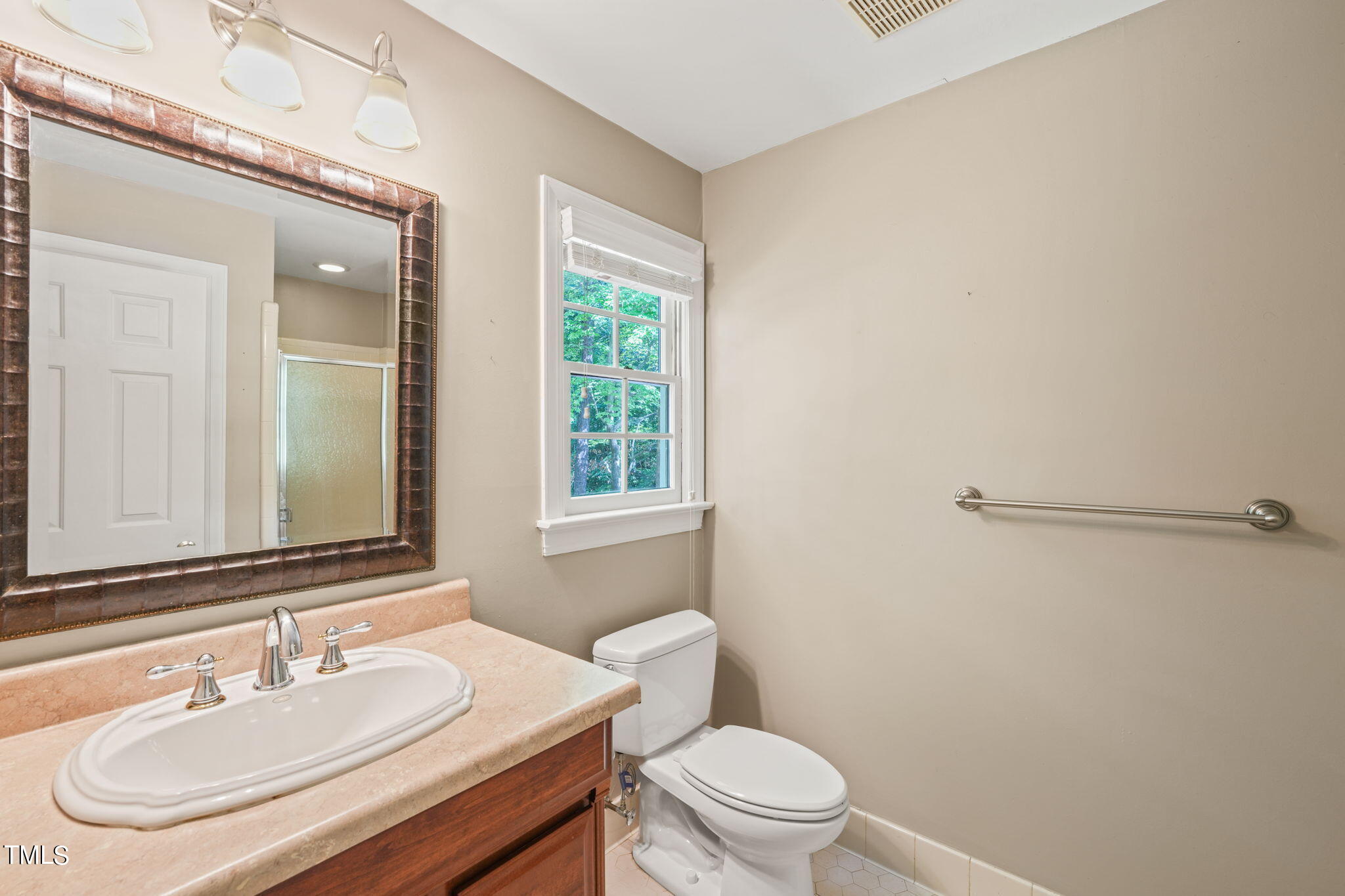 634 Weathergreen Drive Raleigh, NC 27615 - Photo 25 of 38 Master 2 (3)