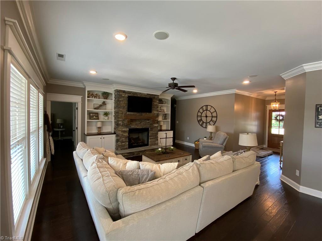 1624 Bradley Road Pinnacle, NC 27043 - Photo 6 of 18