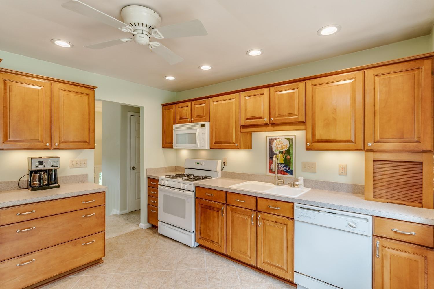 7342 Hunley Road Cincinnati, OH 45244 - Photo 14 of 47 Gallery Image 14