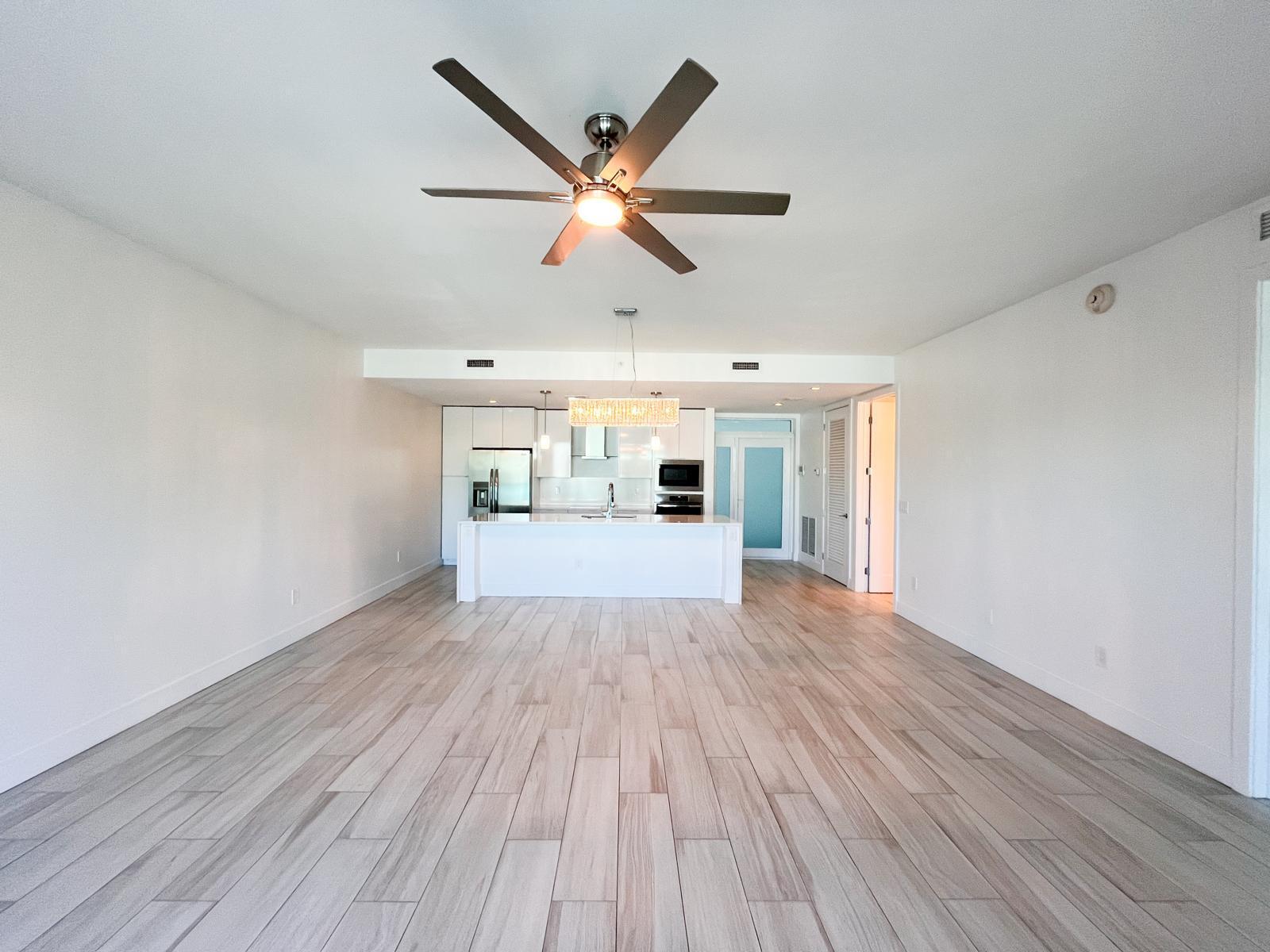 1 South Palmway, Unit 202 Lake Worth Beach, FL 33460 - Photo 16 of 25 p1111