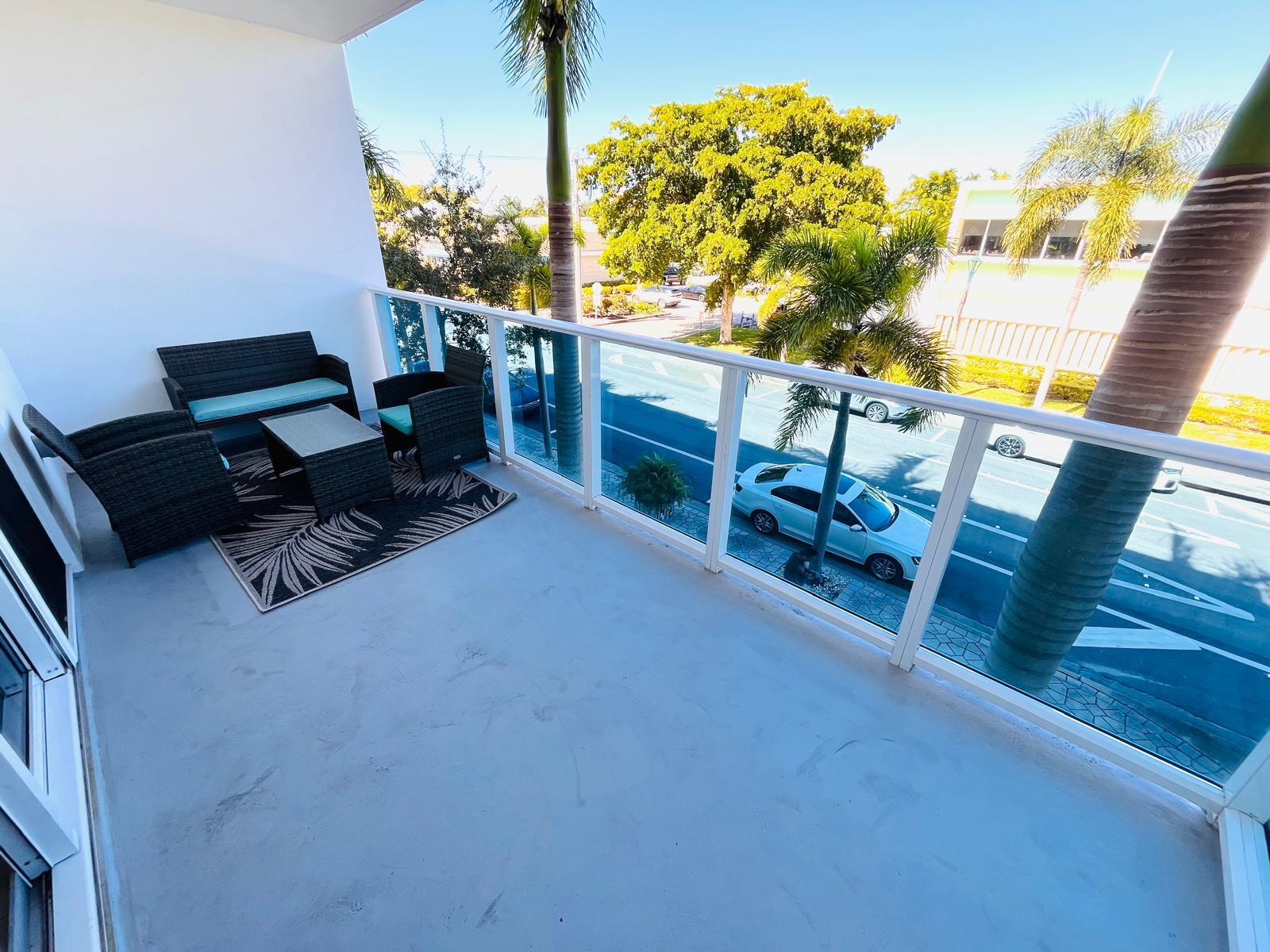 1 South Palmway, Unit 202 Lake Worth Beach, FL 33460 - Photo 17 of 25 p55