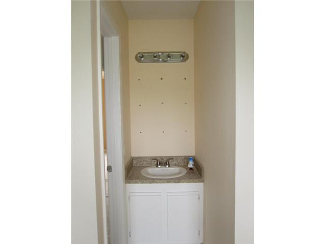 127 Southwest 3rd Street, Unit 127 Pompano Beach, FL 33060 - Photo 7 of 19 Bedroom