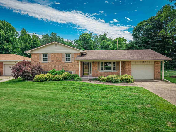 $199,900 | 1212 Cardinal Drive, Mount Vernon, IN 47620
