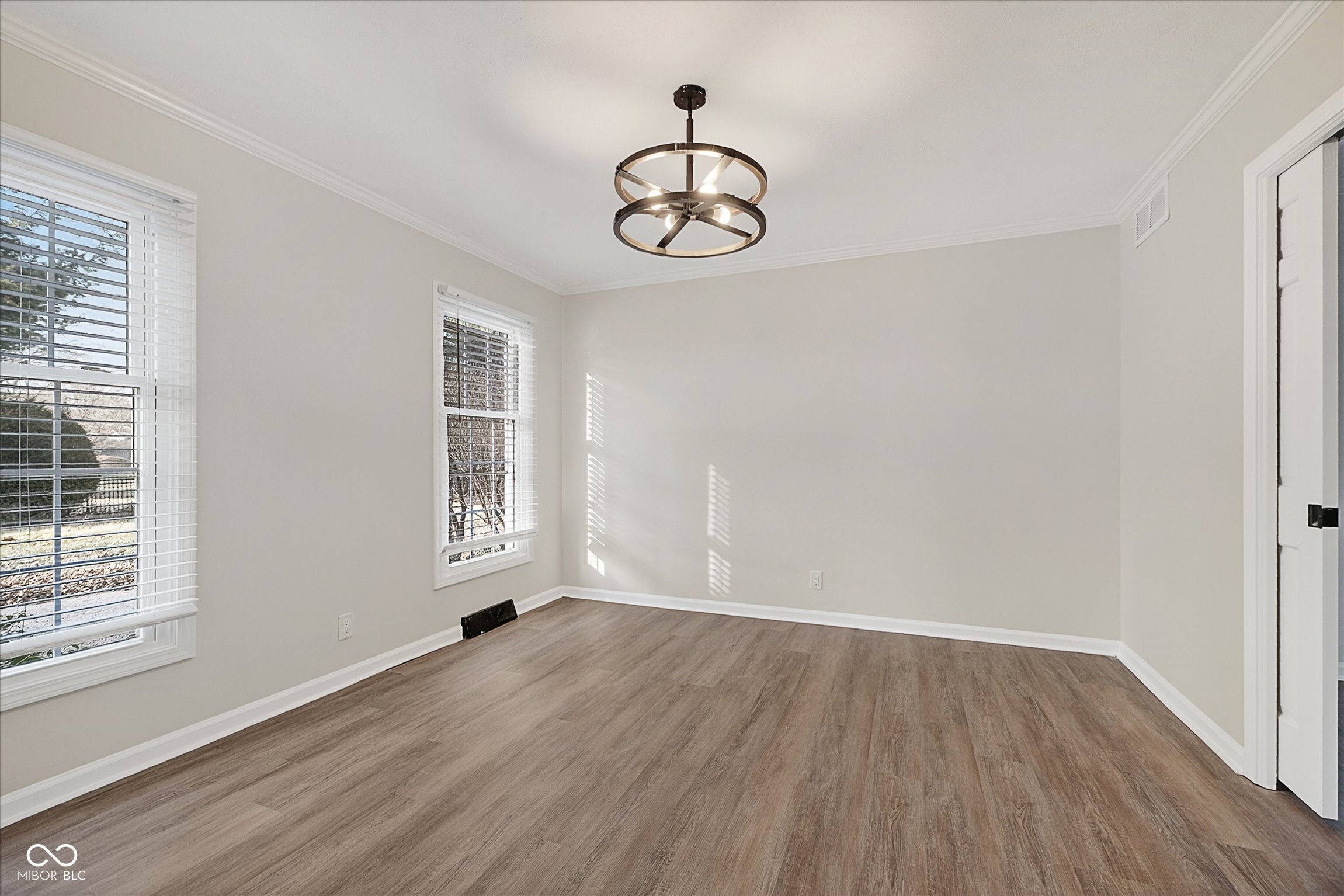 12112 Roxbury Place Carmel, IN 46033 - Photo 14 of 47