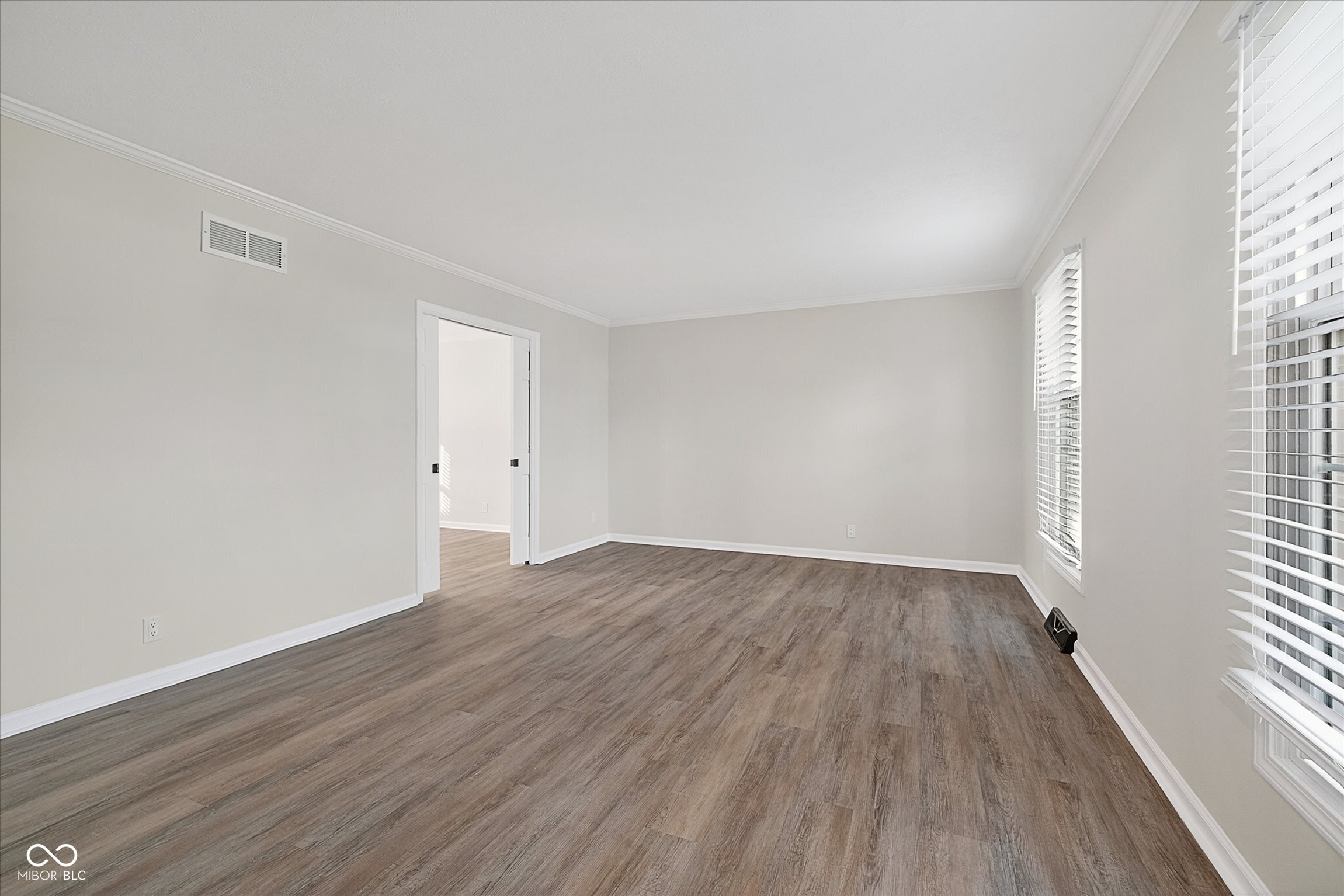 12112 Roxbury Place Carmel, IN 46033 - Photo 19 of 47