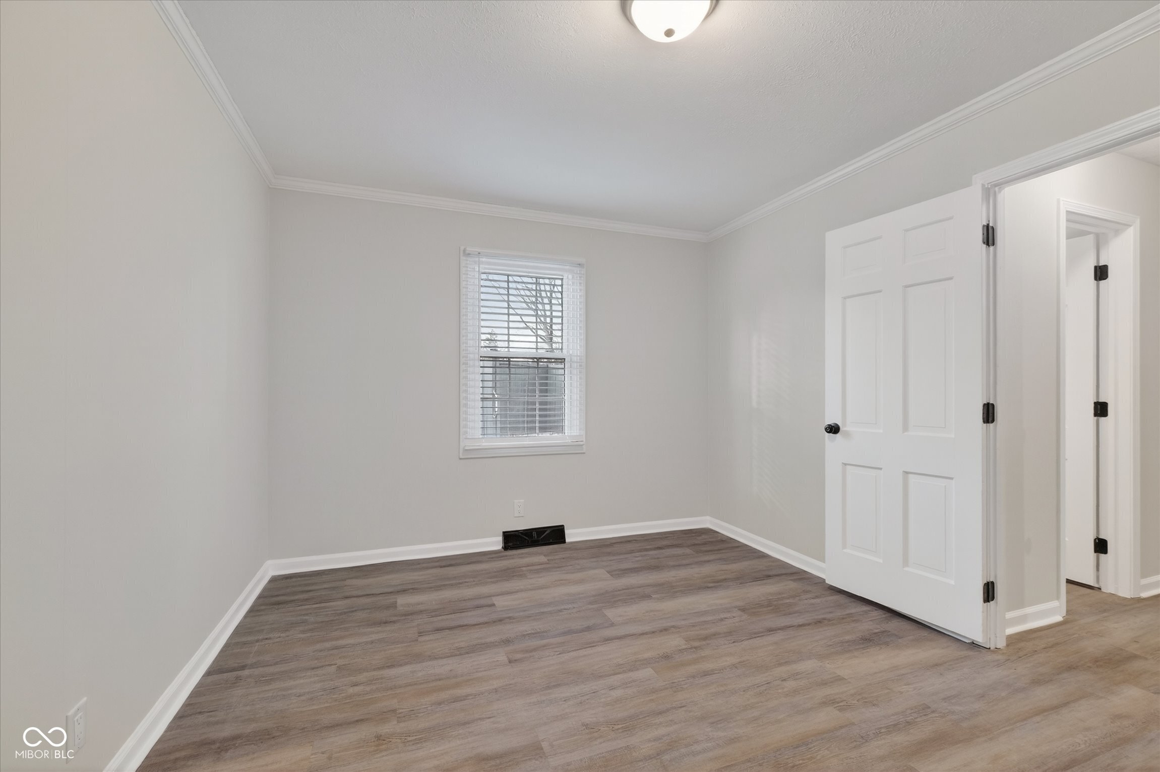 12112 Roxbury Place Carmel, IN 46033 - Photo 23 of 47