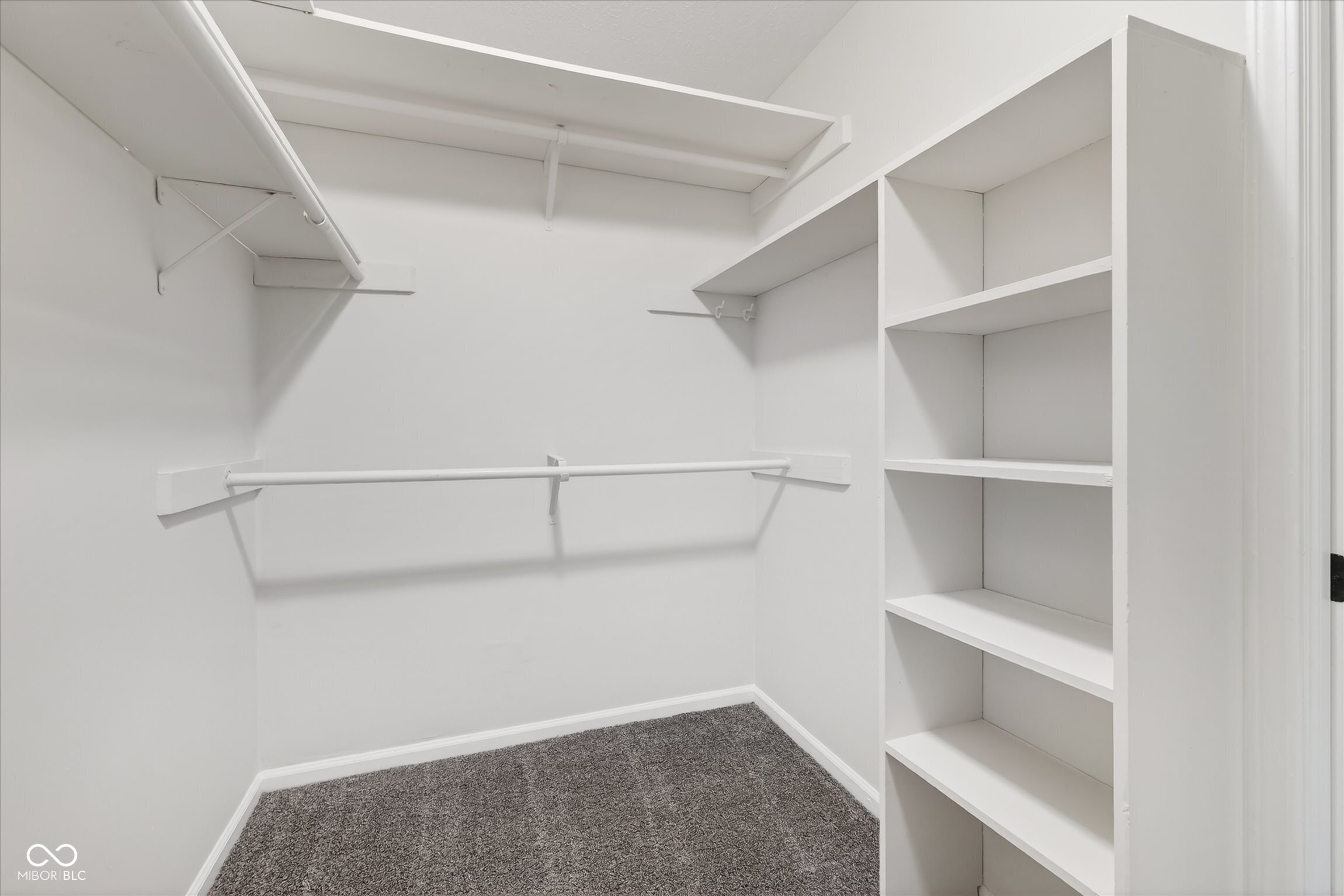 12112 Roxbury Place Carmel, IN 46033 - Photo 31 of 47