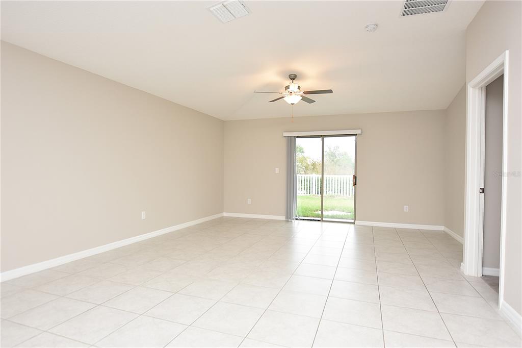 5643 Keaton Springs Drive Lakeland, FL 33811 - Photo 11 of 39 a view of an empty room with a window