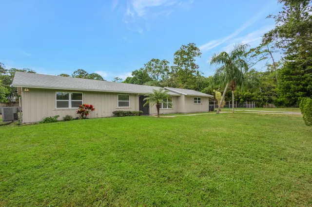 $3,450 | 9312 Pinion Drive, Lake Worth, FL 33467