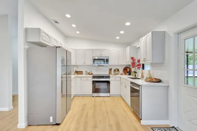 $3,450 | 9312 Pinion Drive, Lake Worth, FL 33467