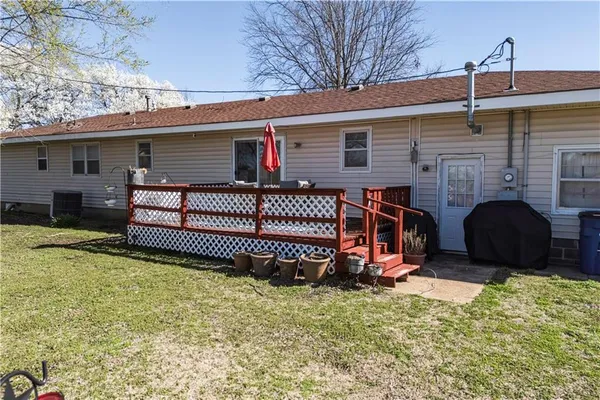 $212,000 | 1713 West Main Street, Chanute, KS 66720