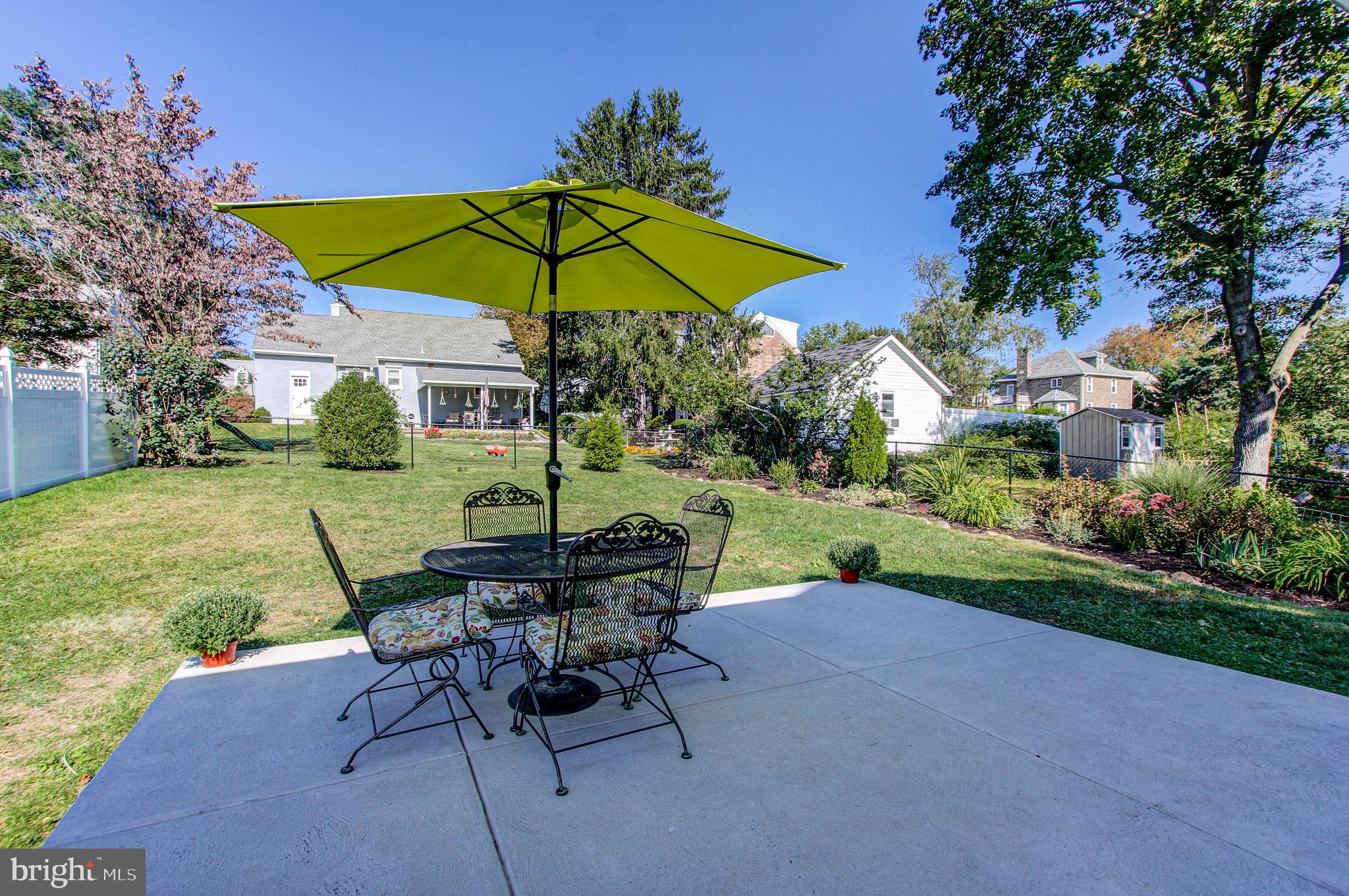 12 Barrett Road Willow Grove, PA 19090 - Photo 26 of 30 Patio