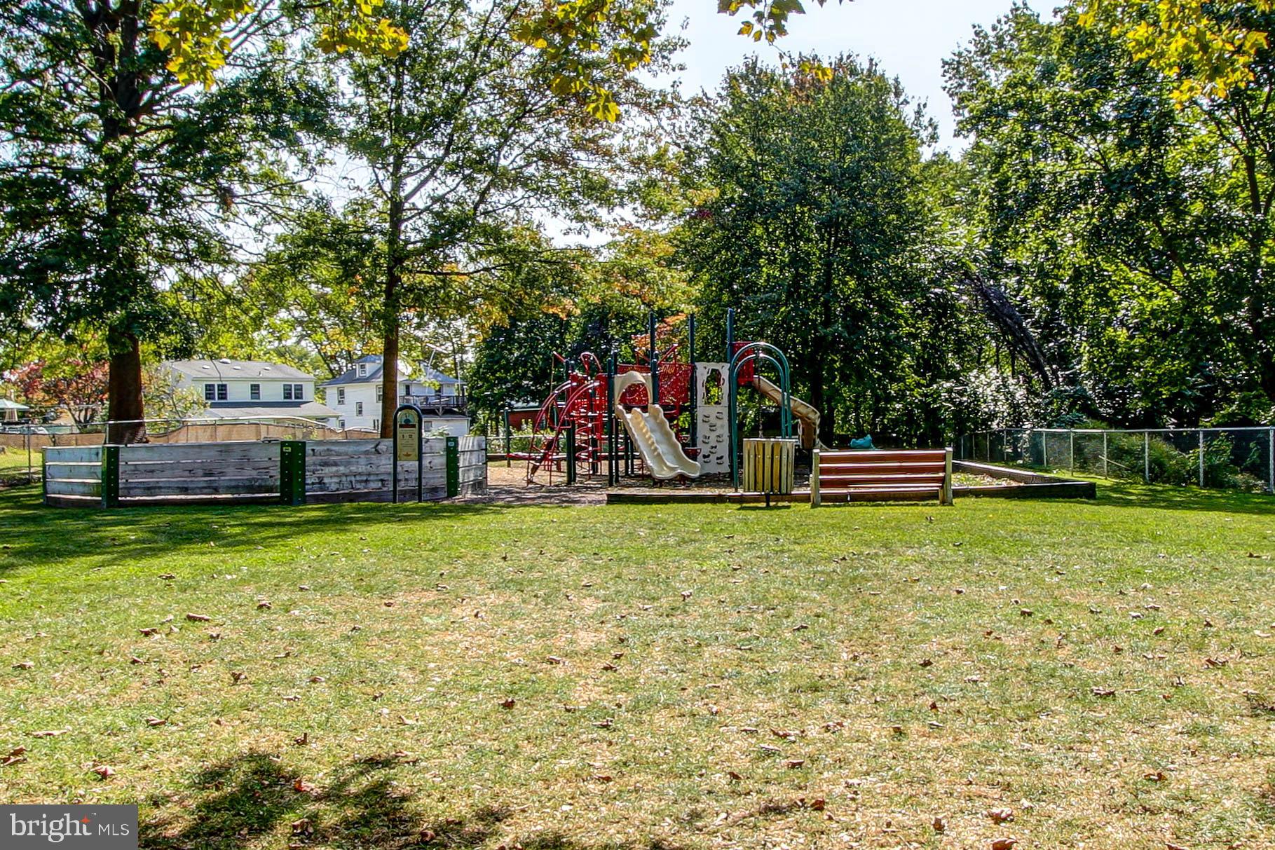 12 Barrett Road Willow Grove, PA 19090 - Photo 30 of 30 Park