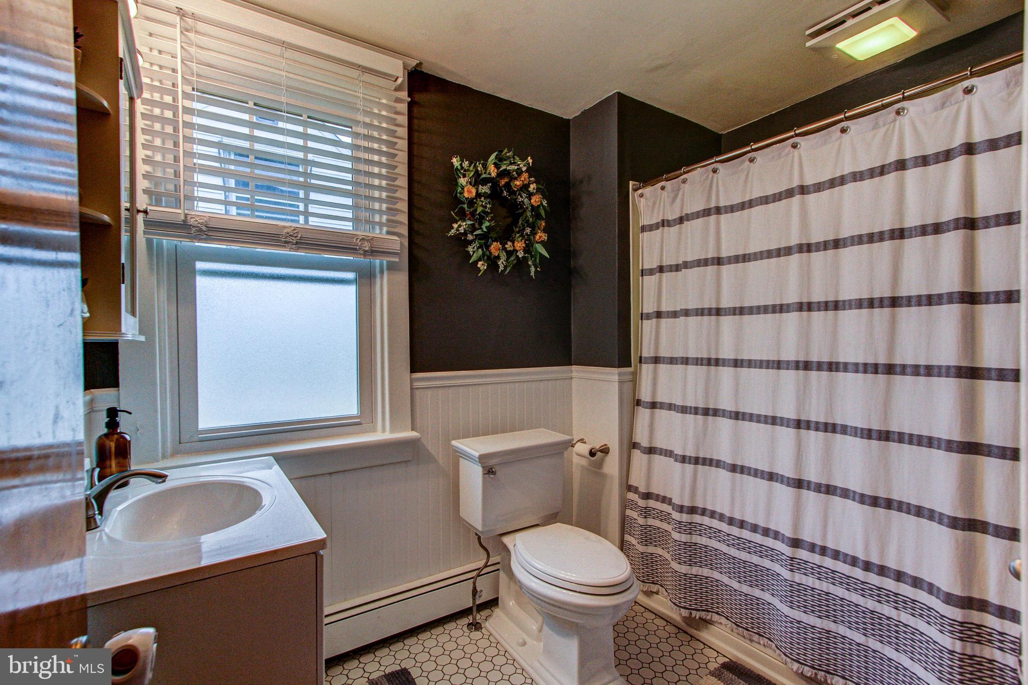 12 Barrett Road Willow Grove, PA 19090 - Photo 10 of 30 Bathroom