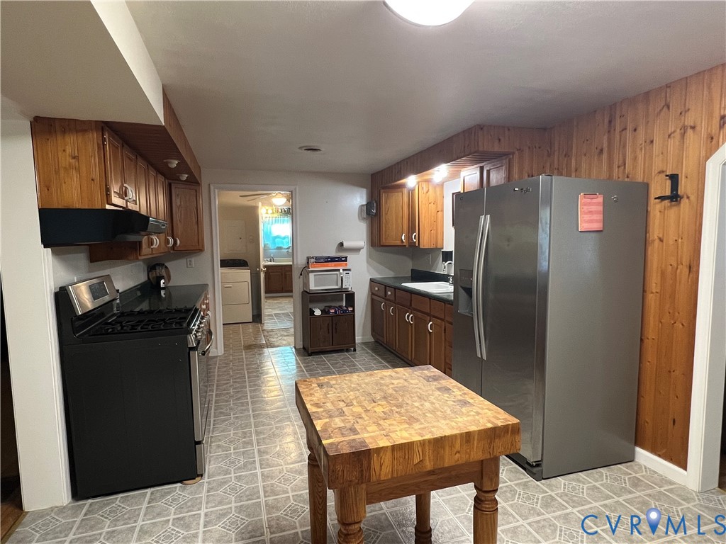 203 Watkins Mill Road Surry, VA 23883 - Photo 11 of 29
