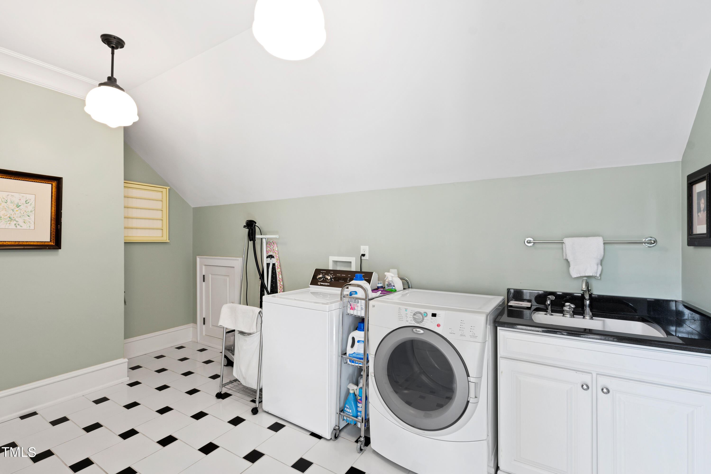 2309 Beechridge Road Raleigh, NC 27608 - Photo 56 of 83 Laundry