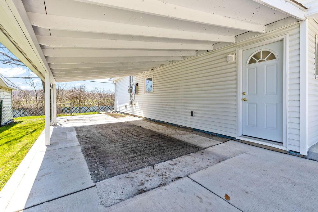 571 Ridgefield Road Newark, OH 43055 - Photo 44 of 47 10-571RidgefieldRd-Exterior