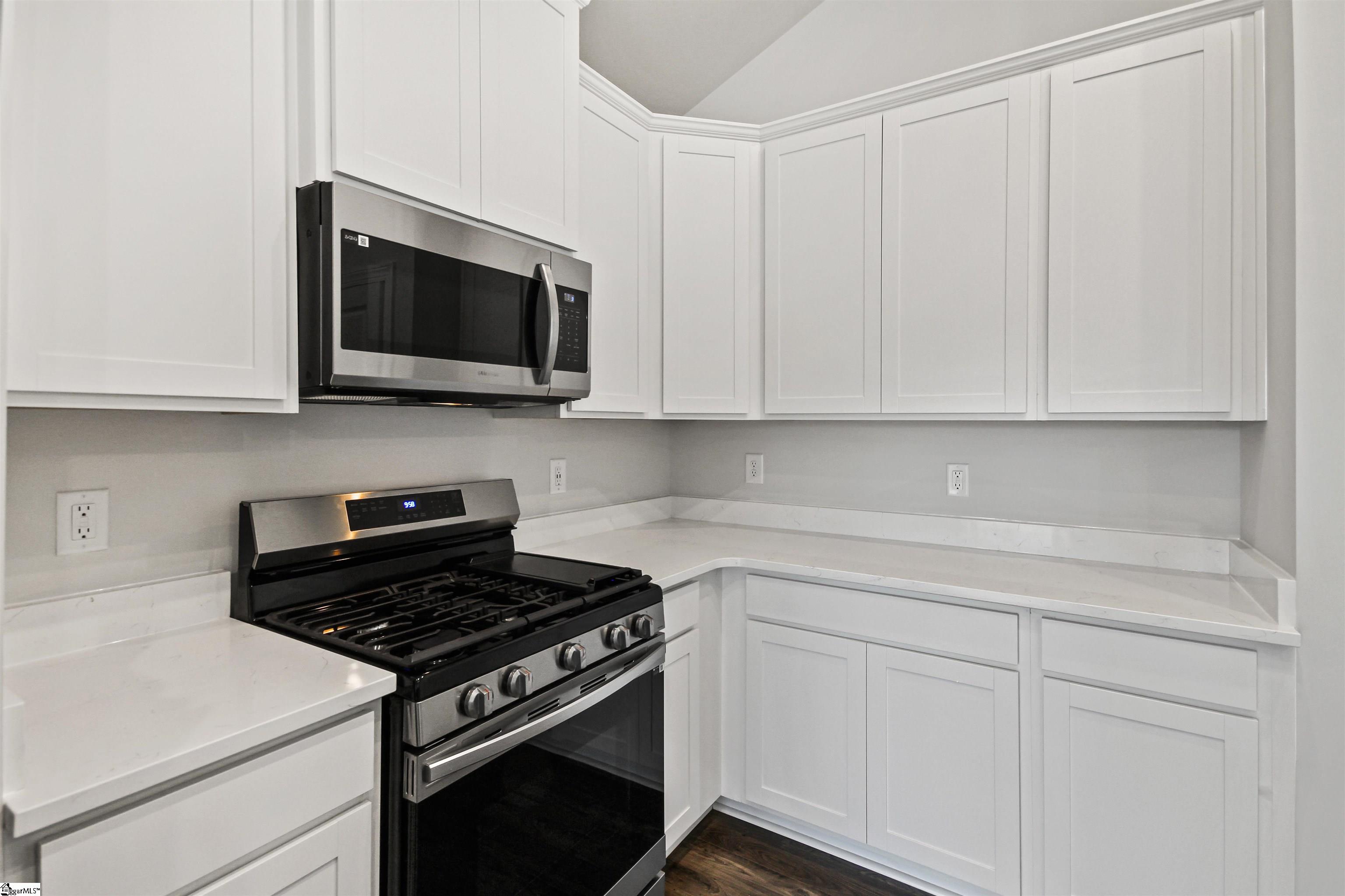 912 Maple Grv Way Greer, SC 29651 - Photo 27 of 34 Gallery Image 27