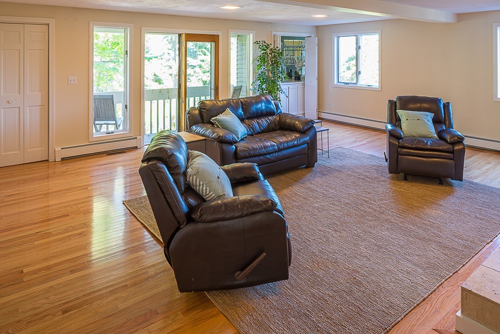 26 Forest Avenue Swampscott, MA 01907 - Photo 10 of 23