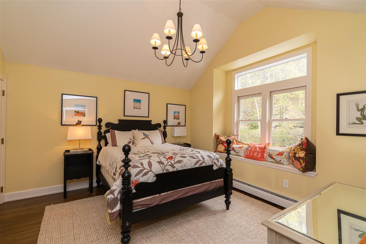 422 Upper Hollow Hill Road Stowe, VT 05672 - Photo 9 of 15 Gallery Image 9