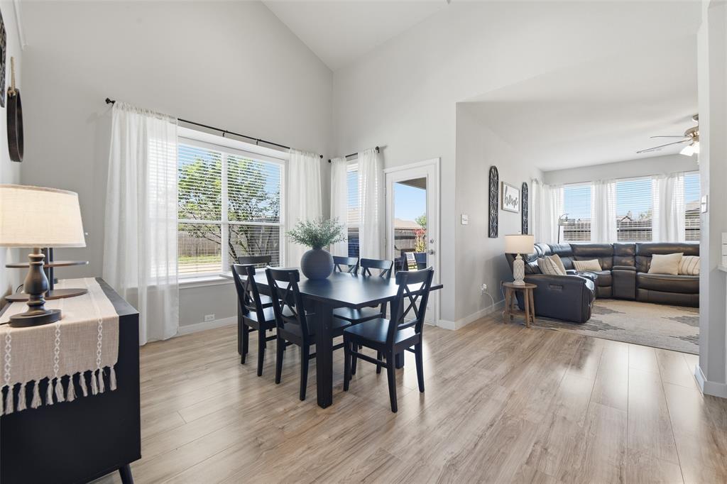 10884 Hawks Landing Road Fort Worth, TX 76052 - Photo 12 of 33