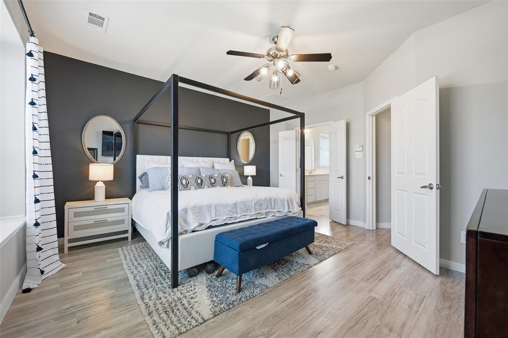 10884 Hawks Landing Road Fort Worth, TX 76052 - Photo 13 of 33 Primary Bedroom DOWN