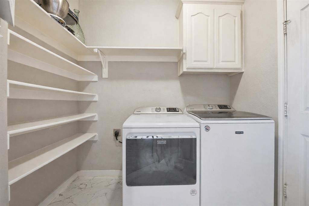 10884 Hawks Landing Road Fort Worth, TX 76052 - Photo 29 of 33 Laundry Down