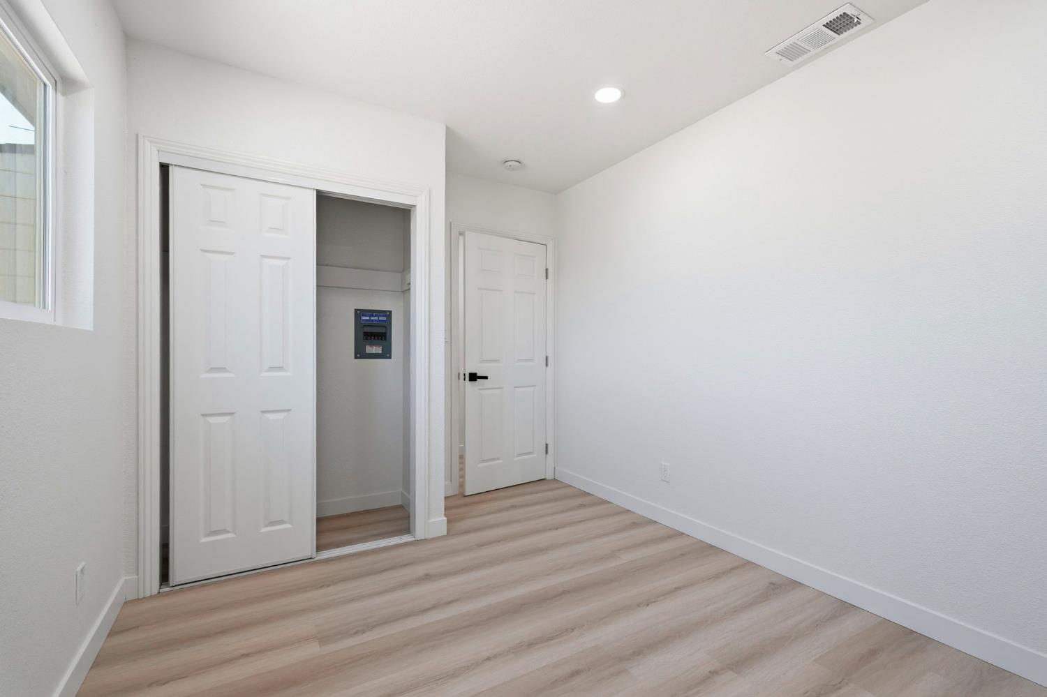 201 Barozzi Avenue Modesto, CA 95351 - Photo 32 of 44
