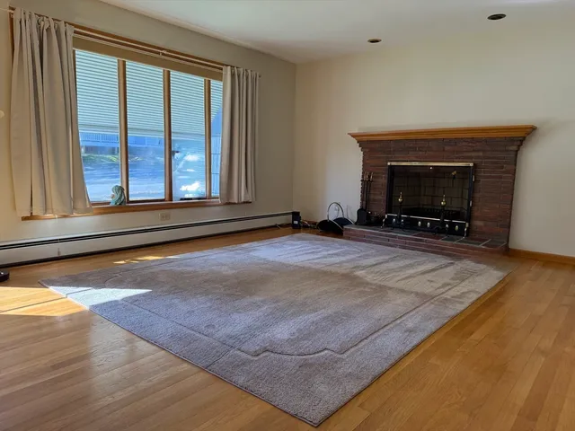 $495,000 | 70 Harrington Way, Worcester, MA 01604