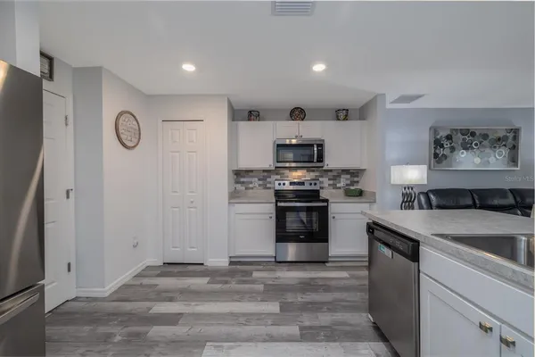 $369,500 | 2 Rainrock Place, Palm Coast, FL 32164