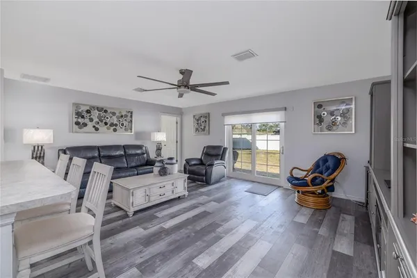 $369,500 | 2 Rainrock Place, Palm Coast, FL 32164