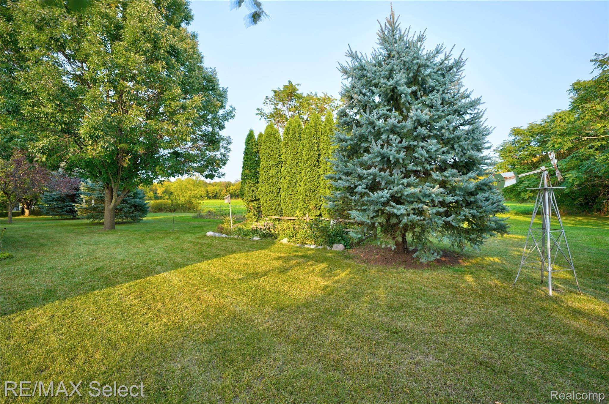 8224 North Genesee Road Mount Morris, MI 48458 - Photo 47 of 57 8224 N Genesee Road 14.jpg