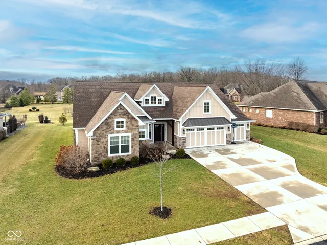 $549,900 | 5513 West Sawgrass Way, Muncie, IN 47304