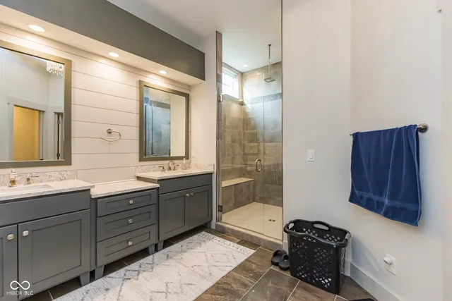 $549,900 | 5513 West Sawgrass Way, Muncie, IN 47304