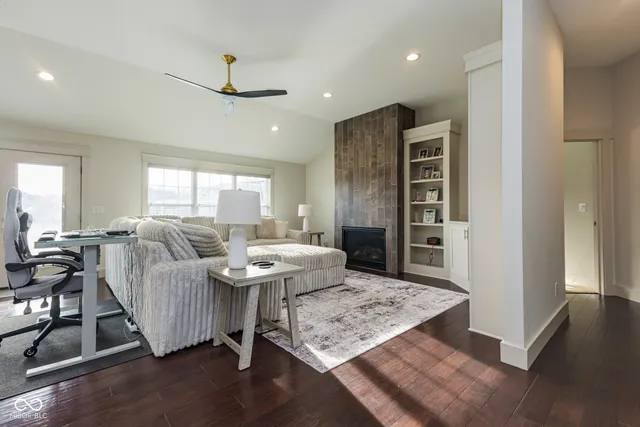 $549,900 | 5513 West Sawgrass Way, Muncie, IN 47304